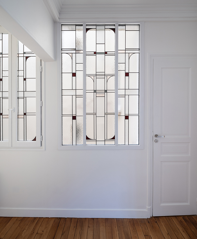 Atelier Vitrail Paris Stained Glass Studio Creation Art Deco Vitrail Mondrian Vitrail Minimaliste Artisan Verrier Paris Luxury Desgin Atelier Vitrail Paris Stained Glass Studio Creation Art Deco Vitrail Mondrian Vitrail Minimaliste Artisan Verrier Paris Luxury Desgin