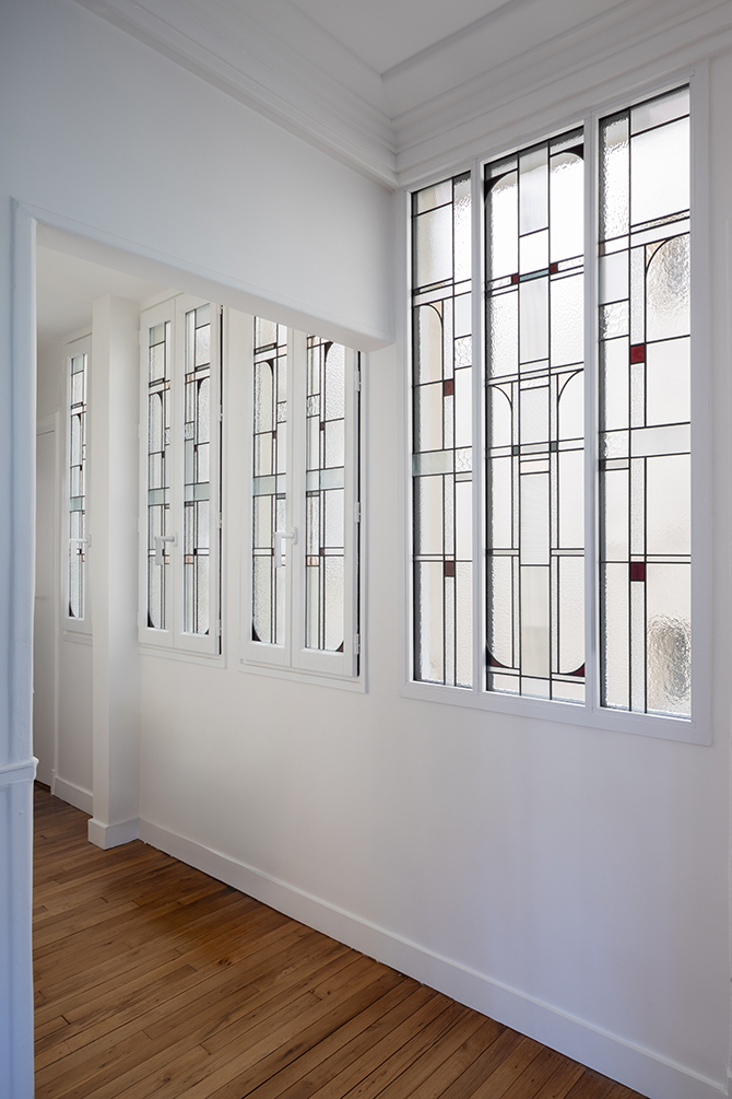 Vitrail Sur Cour Atelier Vitrail Paris Vitrail Mondrian Verrière Atelier Vitrail Stained Glass Studio Luxury Interiors Artisan Vitrail Vitrail Sur Cour Atelier Vitrail Paris Vitrail Mondrian Verrière Atelier Vitrail Stained Glass Studio Luxury Interiors Artisan Vitrail