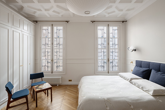 Atelier Vitrail Paris Art Deco Vitrail Luxe Vitrail Contemporain Creation Artisan Vitrail Interior Design Stained Glass 